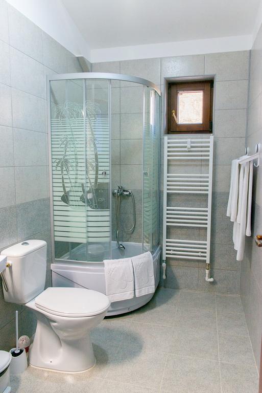 Pensiunea Casa Florela Capusu Mic Екстериор снимка